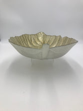 Load image into Gallery viewer, Botanical Gold Leaf Bowl