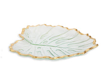 Load image into Gallery viewer, Golden Sun Trimmed Leaf Glass Tray
